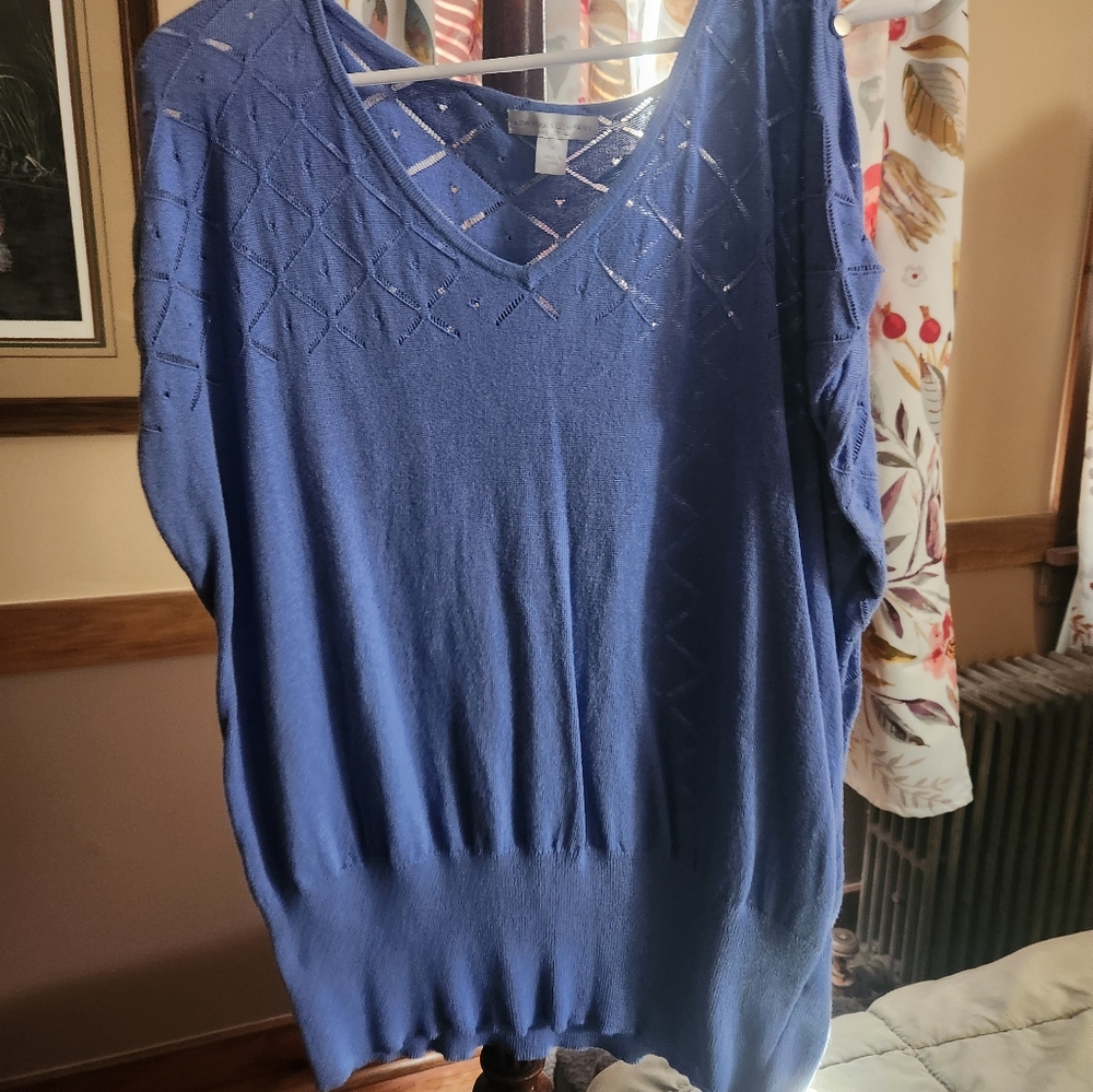 Medium blouse